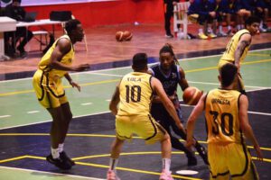 Carl A-Z vs CAN en los playoffs de la Libobasquet
