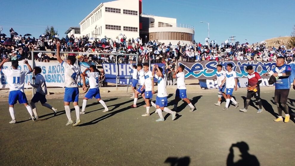 San José amistoso frente a JTR con multitudinario recibimiento de la hinchada