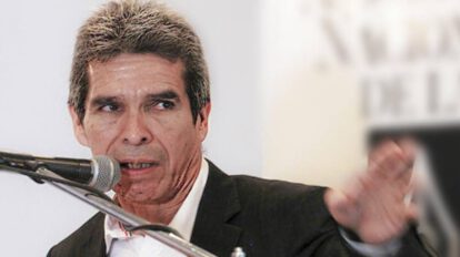 Periodista amenazado por cubrir avioneta con droga