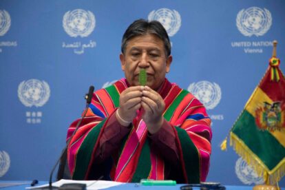 Desclasificación de la hoja de coca por David Choquehuanca y Alicia Bárcena