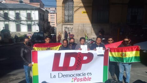 Movilización ciudadana por la defensa de la democracia