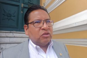 Ley 372 de imprescriptibilidad presentada por Juan José Jáuregui