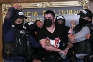 Capitán Javier Alberti expulsado de la Policía Boliviana