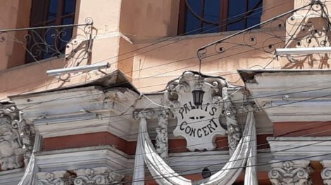 Restauración del Teatro Palais con avance del 30%