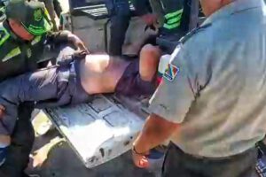 Tensión y arrestos en Santa Cruz durante la entrada folclórica