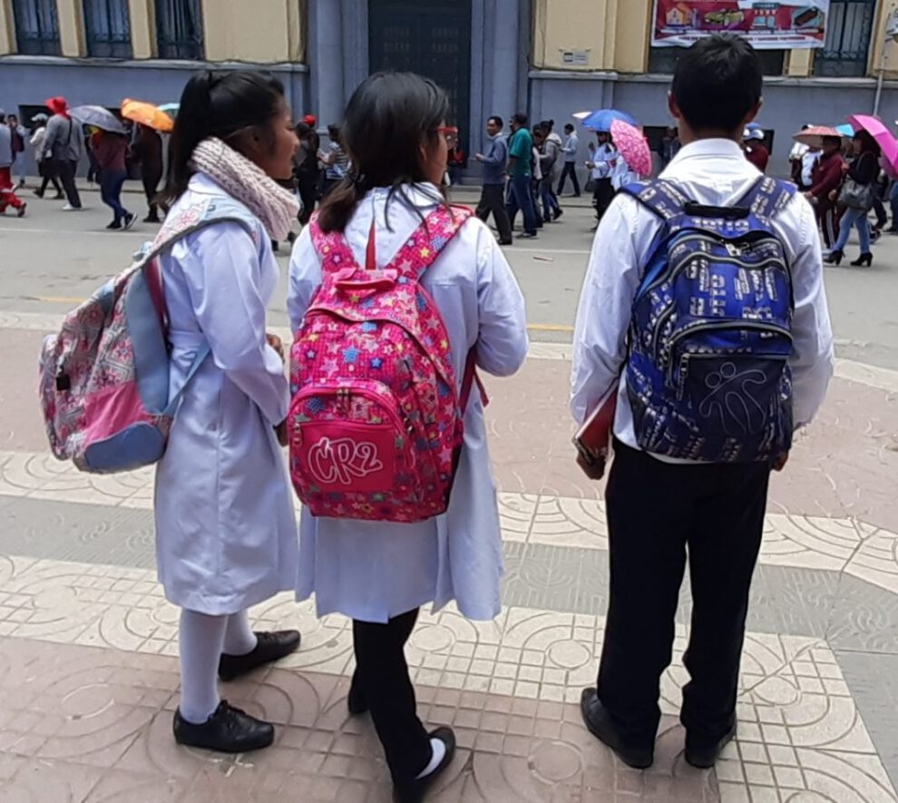 Cambio abrupto en el horario escolar en Oruro