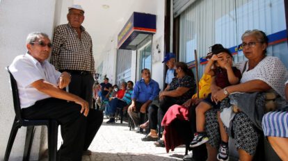 Retraso en pagos de pensiones en Bolivia