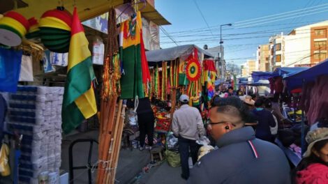 Aumento en venta de símbolos patrios tras los años de pandemia