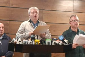 Elecciones judiciales con Enrique Urquidi Daza
