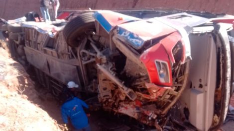 Accidente en Potosí deja al menos cinco muertos