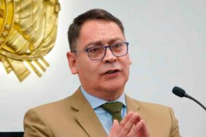 El viceministro de Régimen Interior, Jhonny Aguilera, intercambia información sobre Sebastián Marset