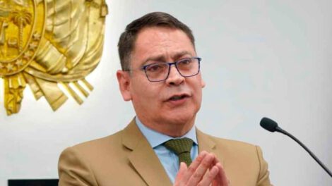 El viceministro de Régimen Interior, Jhonny Aguilera, intercambia información sobre Sebastián Marset