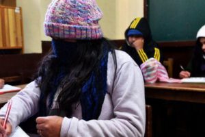 Horario de invierno en colegios de Bolivia