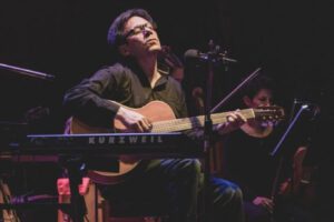 Teoría de Cuerdas de Rodrigo Grillo Villegas en Oruro
