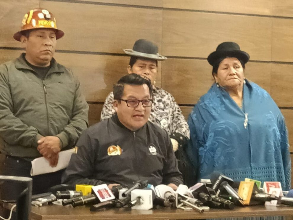 Gobierno protege narcotraficantes