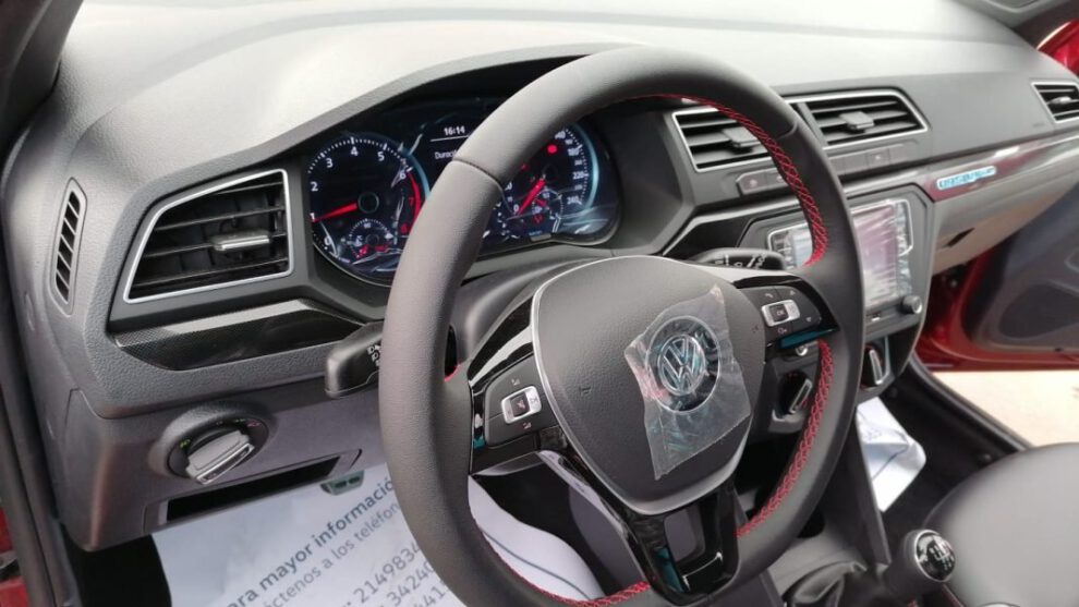 Volkswagen en el Altomotriz destacando su innovación y tecnología