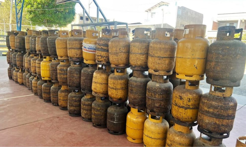 Almacenamiento ilegal de gas en Quillacollo