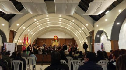 Orquesta Sinfónica de Oruro rinde homenaje a Bolivia en un viaje musical