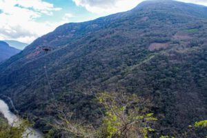 Drones en electrificación rural por ENDE Corporación