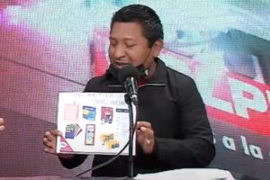Sobreprecio en material escolar en La Paz