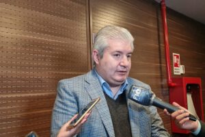 Extensión del mandato de magistrados en Bolivia