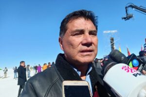 Regalías por litio en Oruro y Potosí