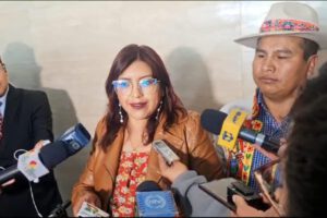 Senadora Elena Judith Aguilar denuncia persecución política interna