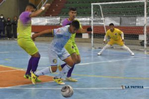 Agua Santa logra valioso empate en su visita a Adutoys