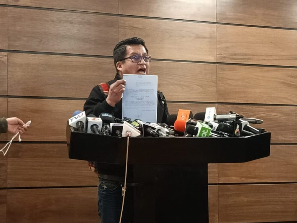 Persecución política en el caso de Renán Cabezas