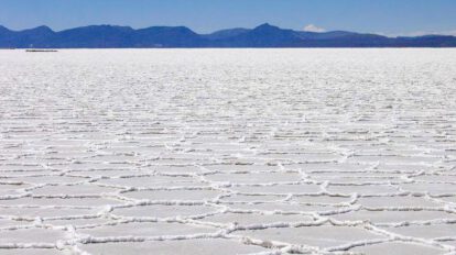 Industrialización de los Salares de Uyuni y Coipasa como motores económicos para el país