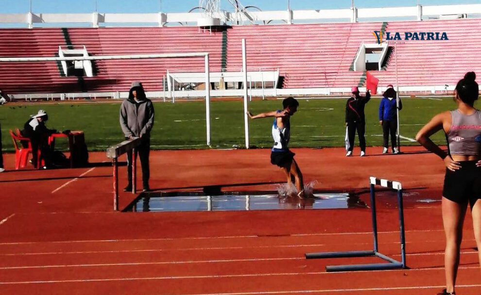 Atletas orureños en torneo clasificatorio a los Juegos Bolivarianos