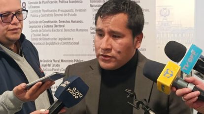 Persecución política en Potosí por Israel Huaytari
