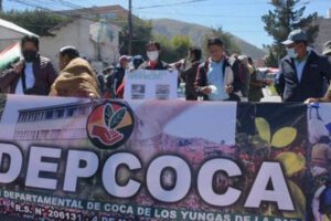 Adepcoca recibe apoyo del Gobierno y registro de marca