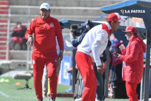 Álvaro Peña deja la dirección técnica del Independiente de Sucre