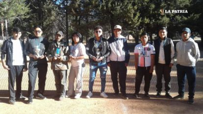 Torneo de tenis universitario organizado por el Club FNI