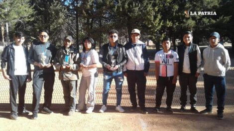 Torneo de tenis universitario organizado por el Club FNI