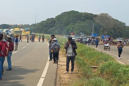Bloqueo en Buena Vista por construcción de carretera