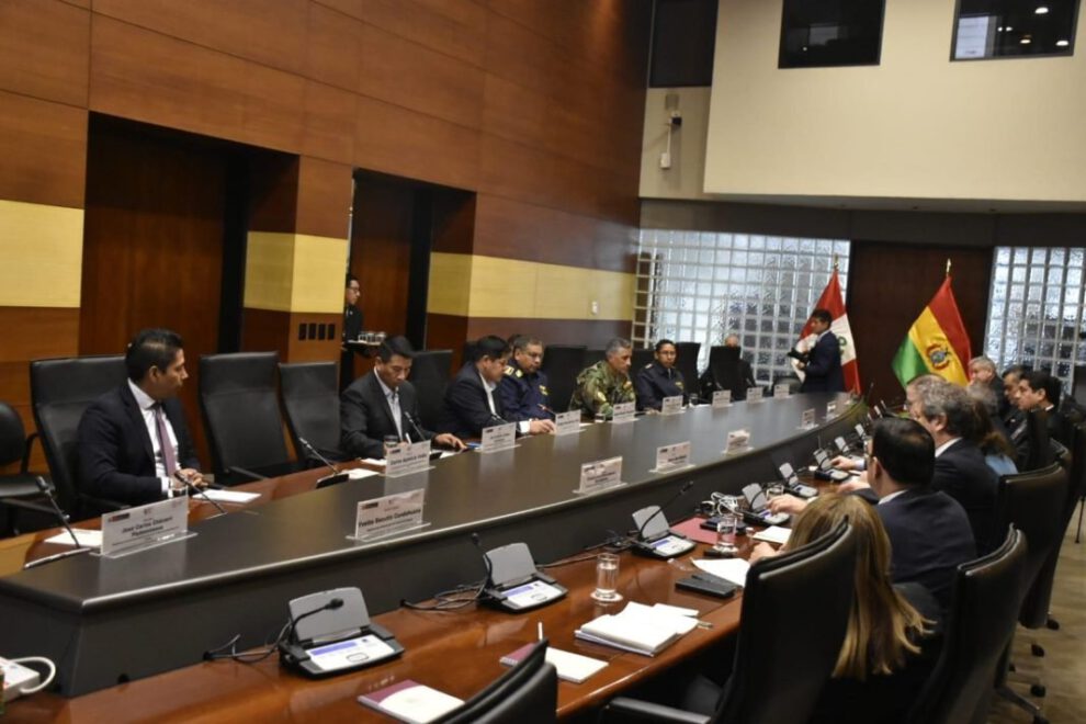 Cooperación en lucha contra el narcotráfico entre Perú y Bolivia