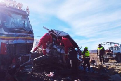 Choque frontal en Potosí deja cuatro muertos y tres heridos graves