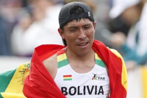 Héctor Garibay compite en el Maratón de la Ciudad de México