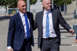 Luis Rubiales suspendido por FIFA
