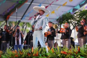 Renovación del mariachi en México durante el Encuentro Internacional