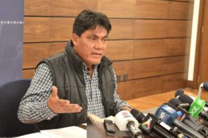 Suspensión de interpelaciones a ministros por Héctor Arce