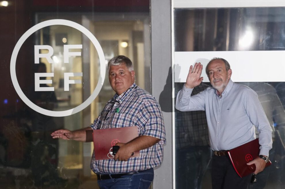 dimisión de Rubiales en la Federación Española de Fútbol