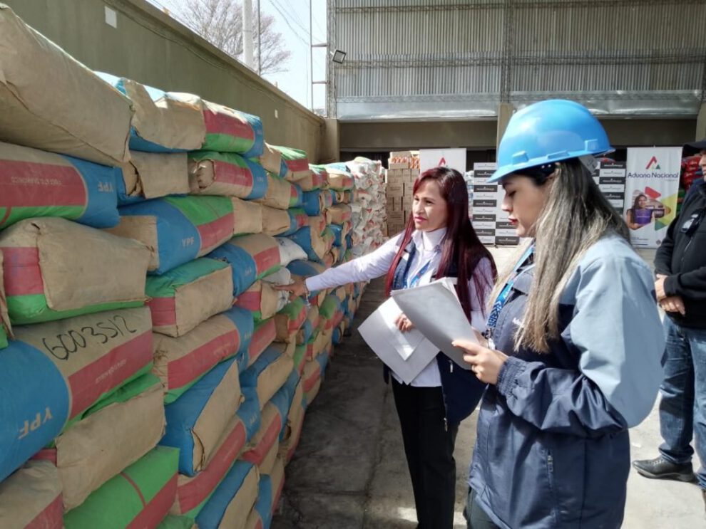 Contrabando de agroquímicos ocultos bajo cargas de alimentos en Tarija