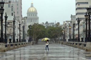 Huracán Idalia golpea Cuba