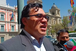 Aprobación de leyes por el presidente de la Cámara de Diputados Jerges Mercado
