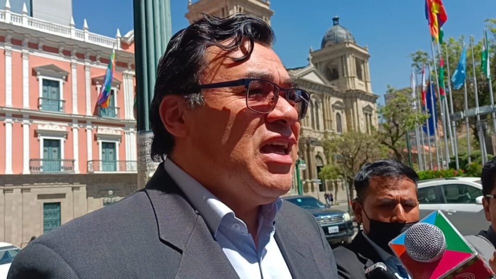 Aprobación de leyes por el presidente de la Cámara de Diputados Jerges Mercado