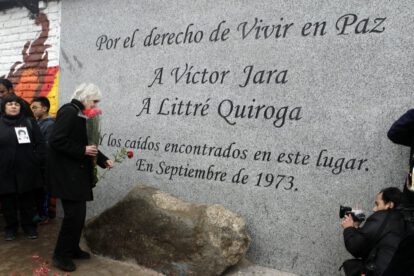 Homenaje a Víctor Jara y Littré Quiroga, en Santiago de Chile