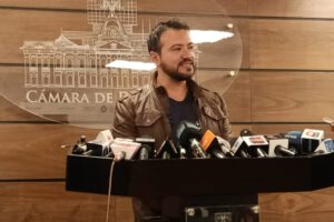 Destitución de director de Agemed por Alejandro Reyes